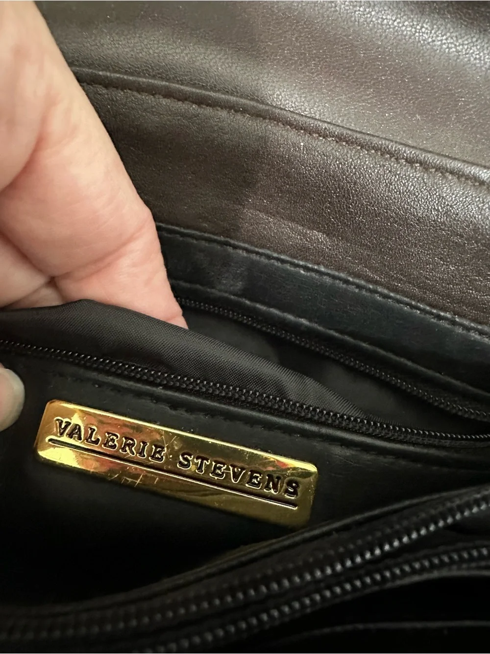 Valerie Stevens Ladies Purse in Chocolate Brown.